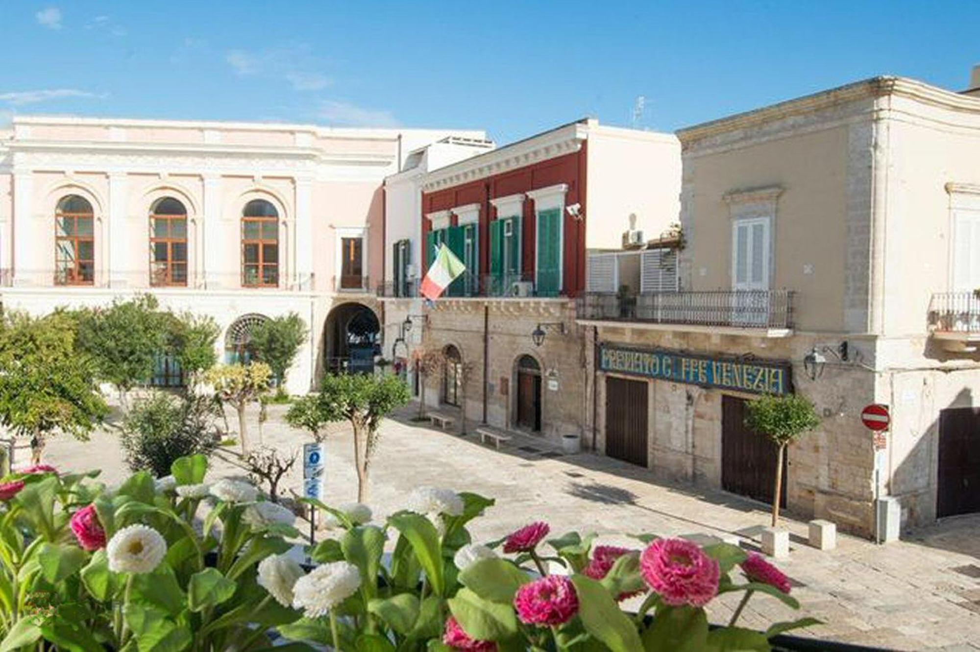 Casadria - Appartamento Nel Centro Storico Vicino Al Mare Monopoli Bagian luar foto